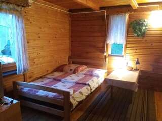 Дома для отпуска U Eskulapa Bieszczady Лютовиска Шале с двумя спальнями-11